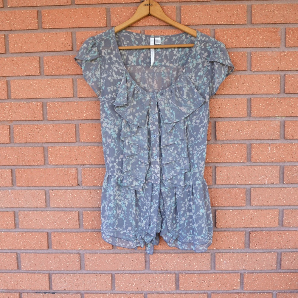 3/$20 LC Lauren Conrad- Floral Ruffle Blouse